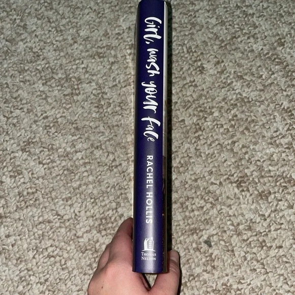 Girl, wash your face by Rachel Hollis - Picture 5 of 5